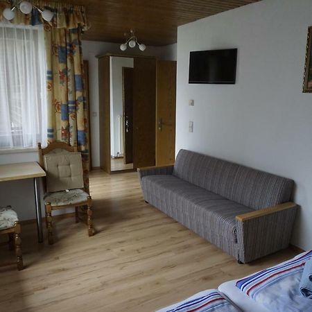 Pension-Ferienwohnung Rotar Faak am See Exterior foto